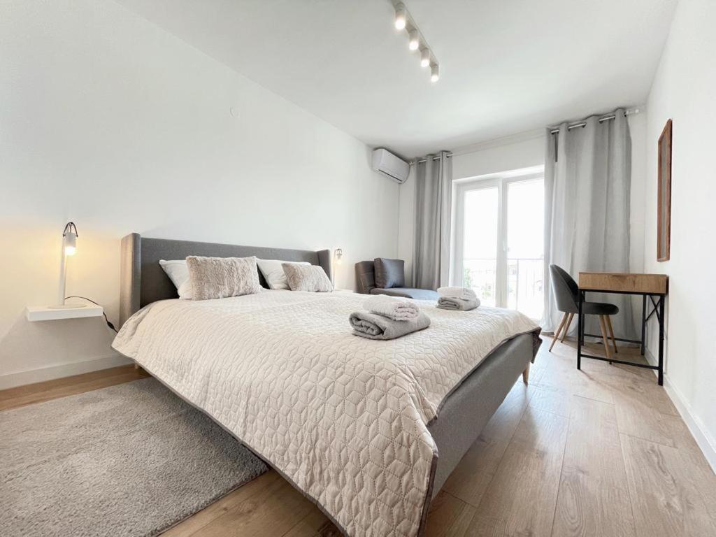 Caramel Comforts With Sea View In Stinjan Only 300 Meters From The Beach Pula Exterior foto