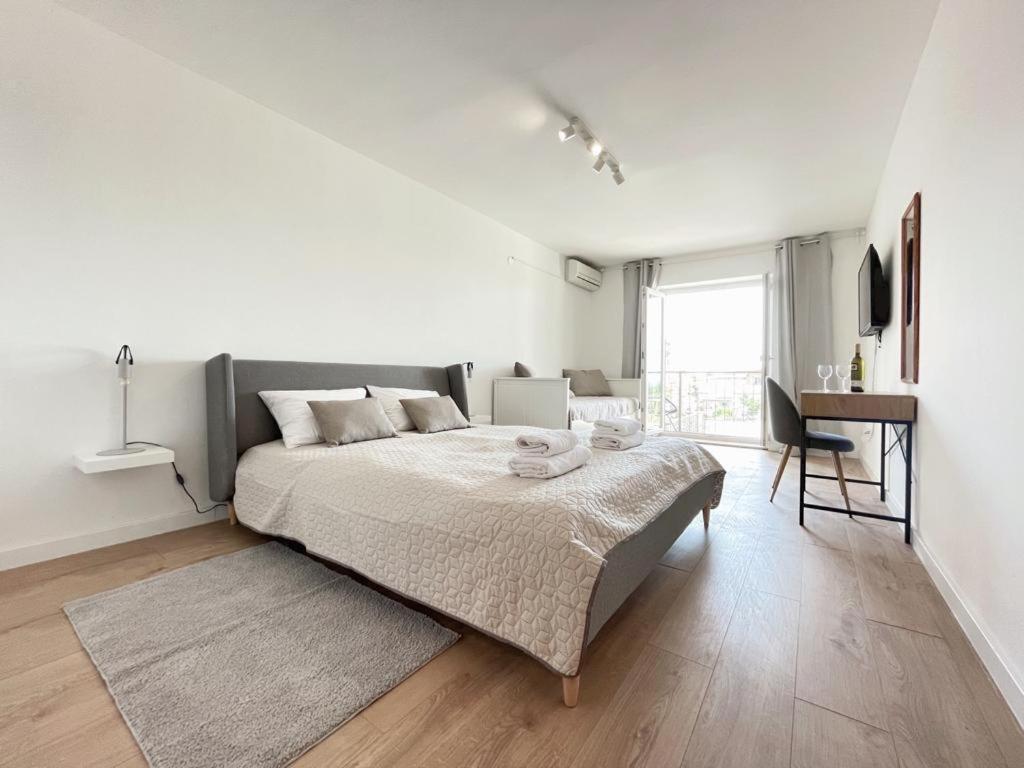 Caramel Comforts With Sea View In Stinjan Only 300 Meters From The Beach Pula Exterior foto
