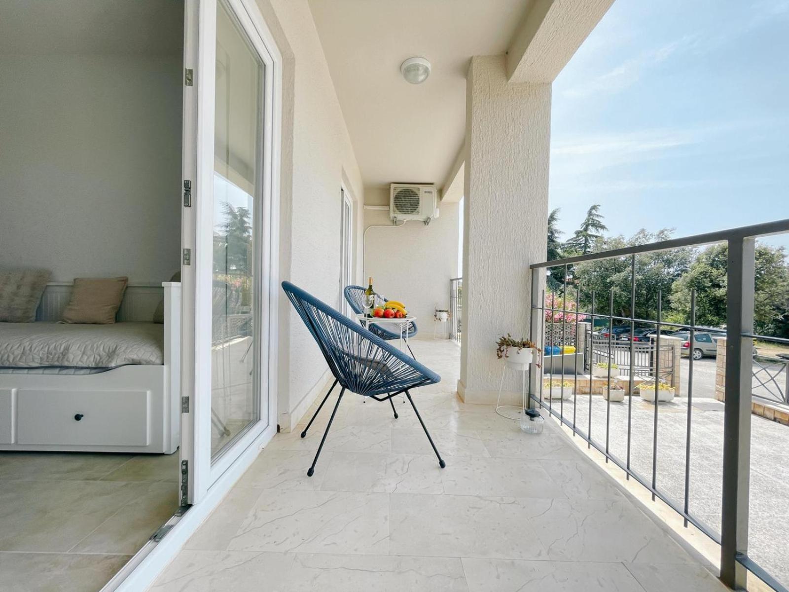 Caramel Comforts With Sea View In Stinjan Only 300 Meters From The Beach Pula Exterior foto