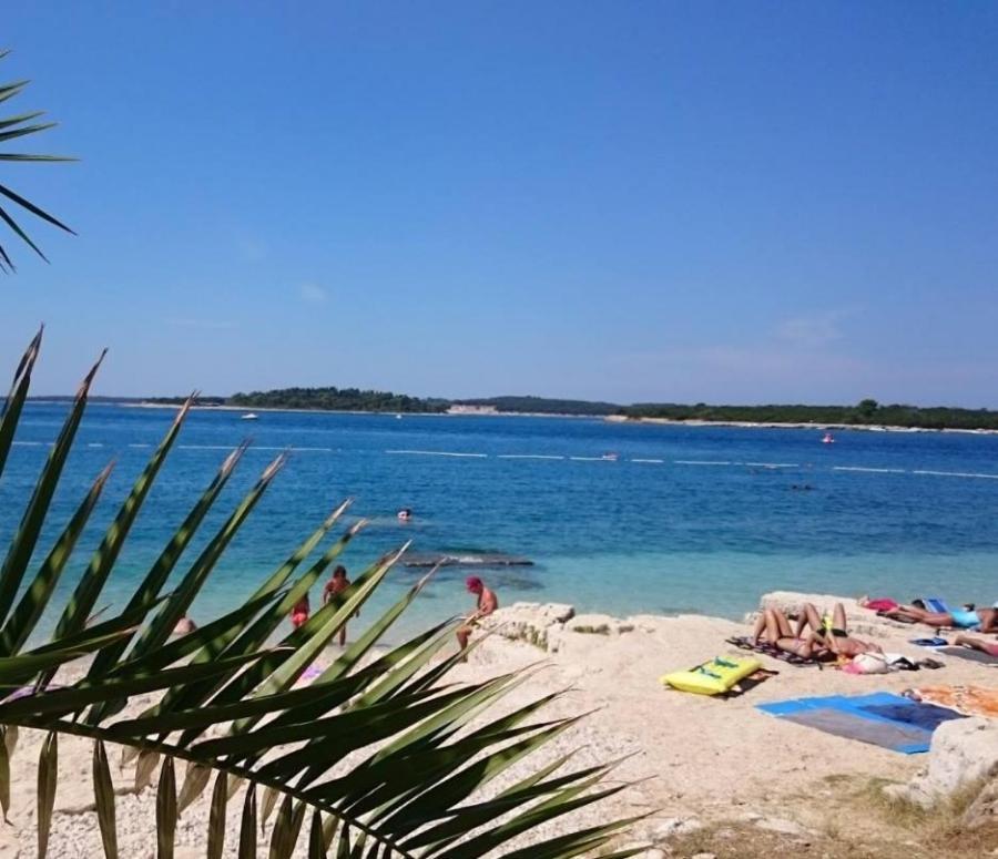 Caramel Comforts With Sea View In Stinjan Only 300 Meters From The Beach Pula Exterior foto